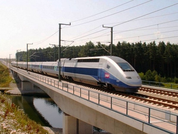 Báo cáo tiền khả thi dự án Đường sắt tốc độ cao Bắc – Nam: Vẫn lệch pha về phương án phân kỳ đầu tư