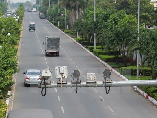 Lắp đặt camera giám sát giao thông: Mũi tên trúng nhiều đích