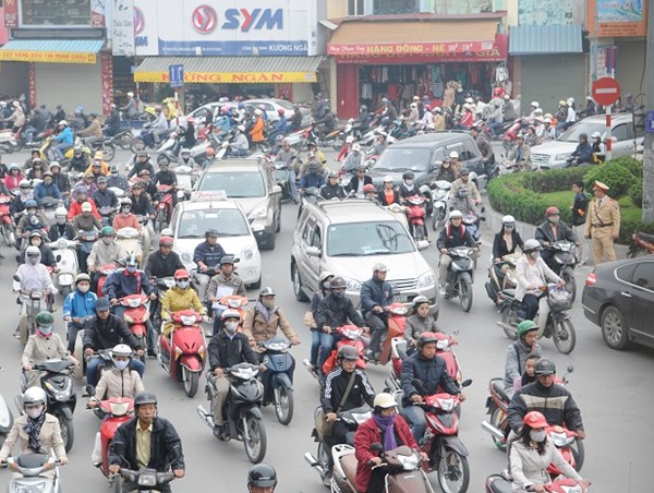 Hạn chế xe cá nhân: Xây dựng lộ trình rõ ràng