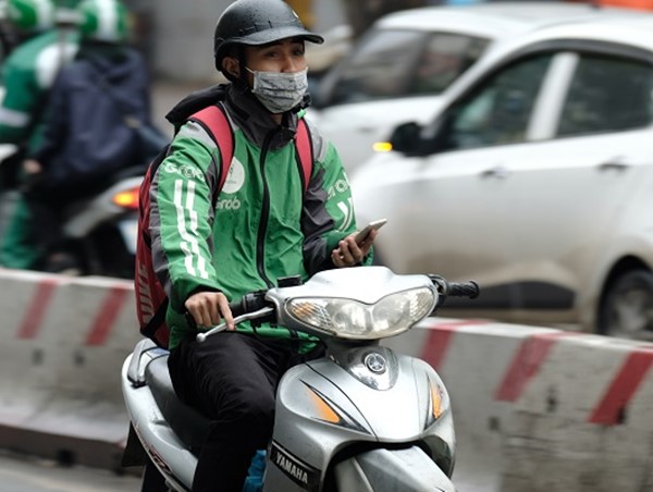 Sử dụng điện thoại khi tham gia giao thông: Thuốc đắng chưa dã được tật 