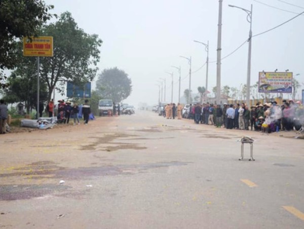 Lời khai bất thường của tài xế xe khách đâm đoàn người đưa tang ở Vĩnh Phúc