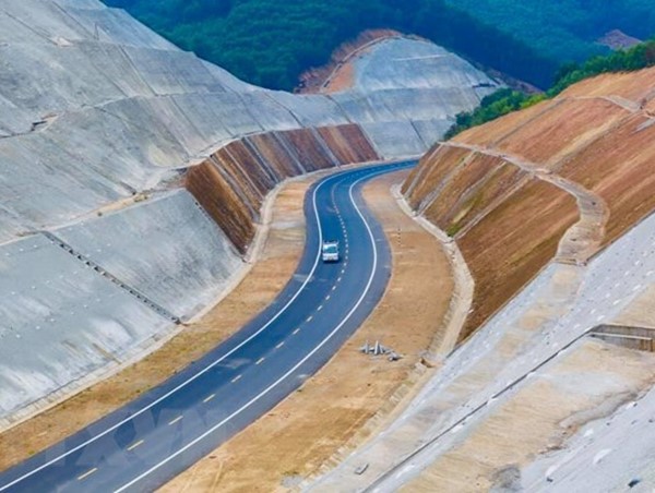 Gần 21.000 tỷ đồng đầu tư cho 115km đường cao tốc Lạng Sơn - Cao Bằng