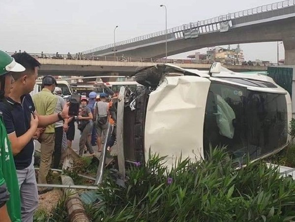 Liên tiếp xảy ra 2 vụ “xe điên” tại Hà Nội