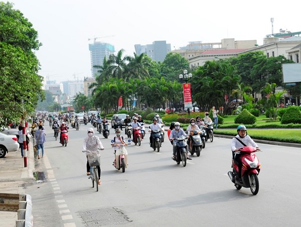 Bao giờ còi xe thôi kêu?