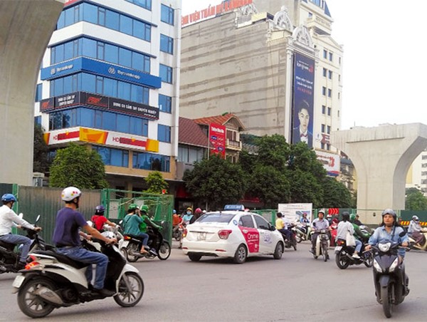 “Điểm đen” trên đường Trường Chinh