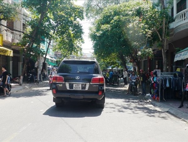 Sẽ xử nghiêm vụ xe biển “tứ quý” đâm vào đám tang ở Bình Định