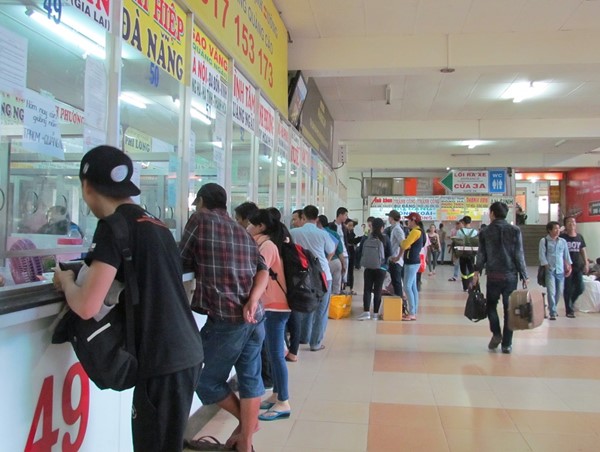 Tàu, xe tăng giá vé tuyến TP Hồ Chí Minh – Nha Trang trong dịp lễ 30/4 - 1/5