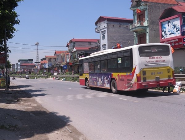 Thường Tín: Bất cập điểm dừng xe buýt tại xã Tô Hiệu