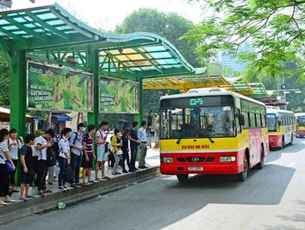 Tìm lời giải cho vận tải hành khách công cộng ở Hà Nội
