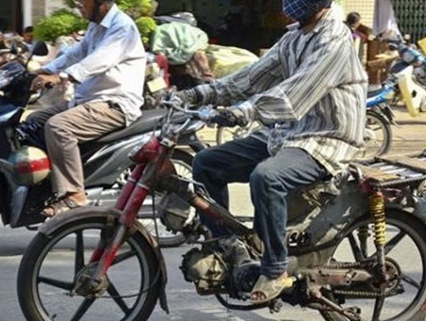 Hà Nội gặp "khó" trong việc xử lý xe máy quá niên hạn