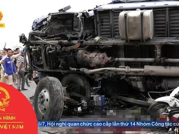 Hiểm họa từ đường ngang giao cắt quốc lộ