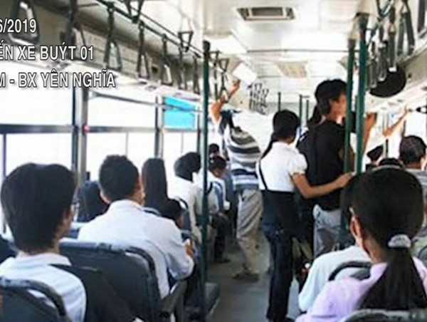 Bảo vệ trẻ em nữ khi đi phương tiện công cộng như thế nào?