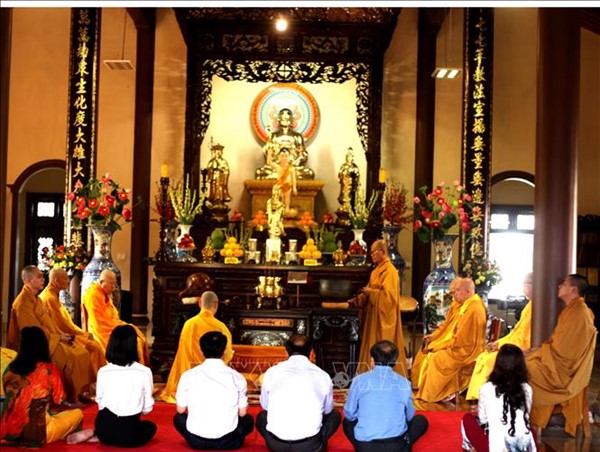 Cầu siêu cho 821 nạn nhân tử vong do tai nạn giao thông