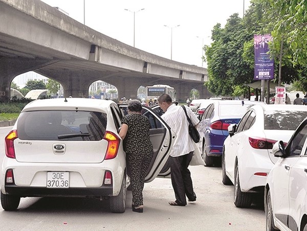 Dự thảo Nghị định 86/2014 sửa đổi lần 10: Loay hoay chuyện định danh Grab