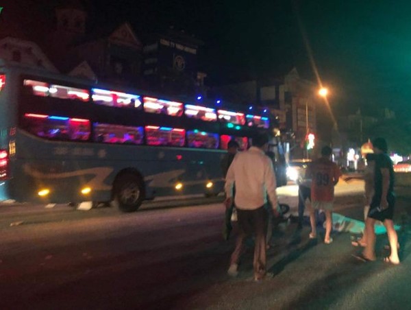 Va chạm với xe đầu kéo, 1 người tử vong tại chỗ