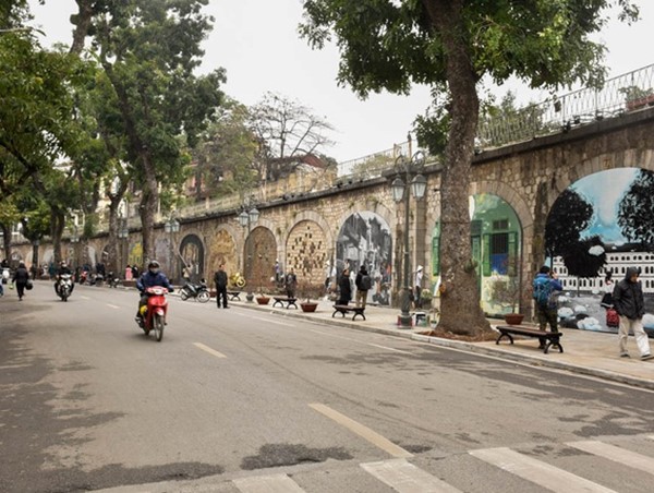 Cấm đường trên phố Phùng Hưng từ sáng nay (3/10)