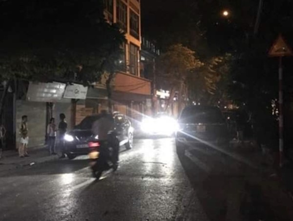 Hà Nội: "Xe điên" gây tai nạn liên hoàn, ít nhất 2 người bị thương