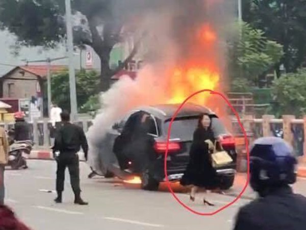 Xe Mercedes gây tai nạn: Có thể khởi tố nữ tài xế đi giày cao gót đạp nhầm chân ga