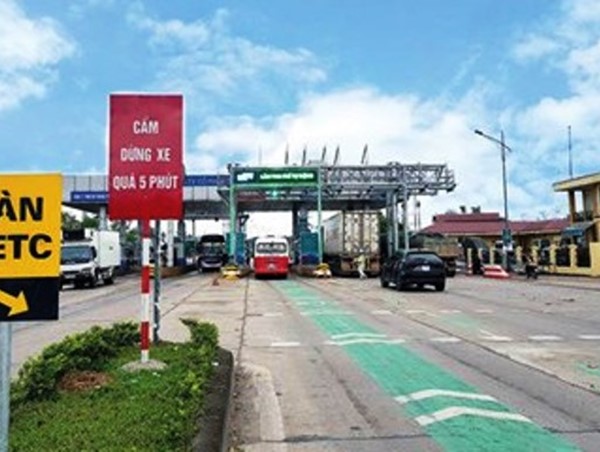 Cục Cảnh sát giao thông muốn phạt xe đi sai vào làn không dừng