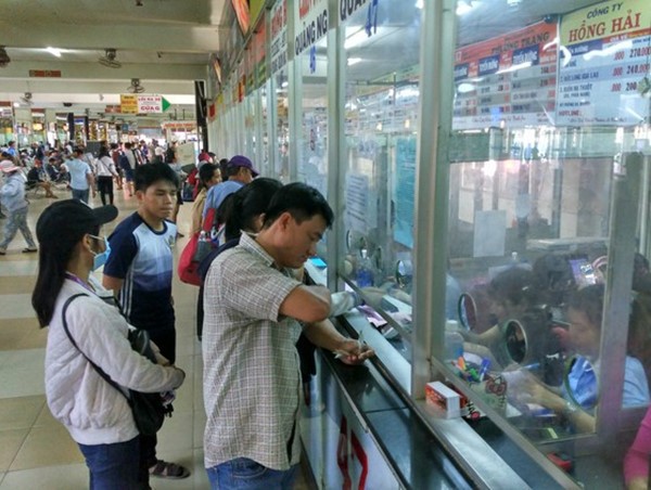 Ém vé xe để làm giá?