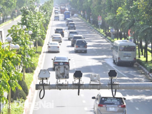 Phát hiện nhiều vi phạm qua camera giao thông