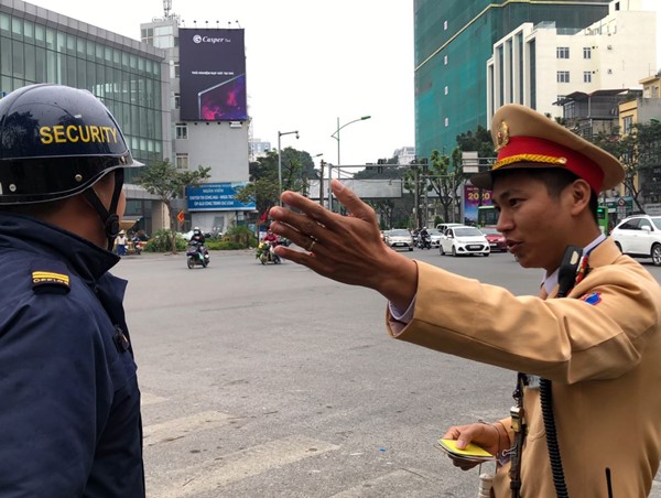 ‘Mục sở thị’ vi phạm trong ngày đầu thực hiện Luật phòng chống tác hại của rượu, bia