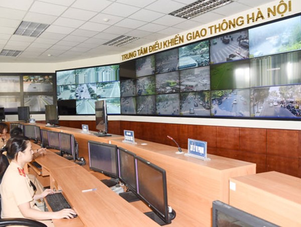 Nỗ lực kéo giảm ùn tắc và tai nạn giao thông đường bộ: Quyết liệt ngay từ đầu năm