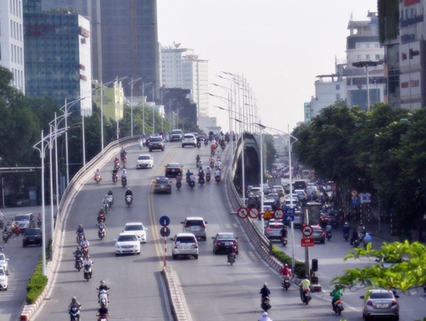 Hà Nội dự định xây 3 cầu vượt cho người đi bộ tại Bắc Từ Liêm, Hà Đông và Ba Vì