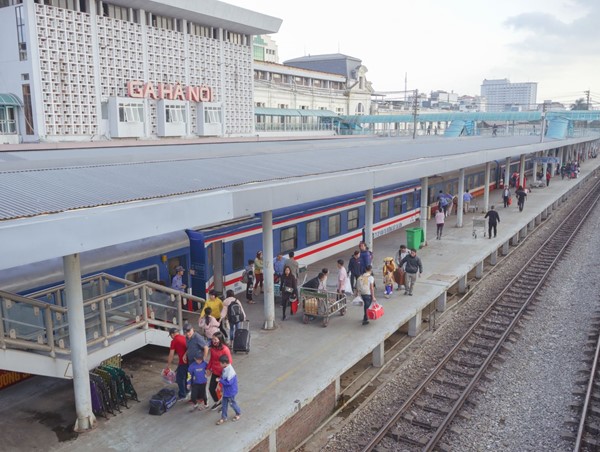 Vận tải đường bộ - đường sắt lên phương án phục vụ người dân Thủ đô dịp Tết Nguyên đán 2020