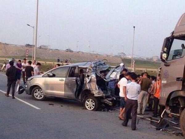 Xét xử vụ Innova đi lùi trên cao tốc Hà Nội - Thái Nguyên: Tòa tiếp tục hoãn