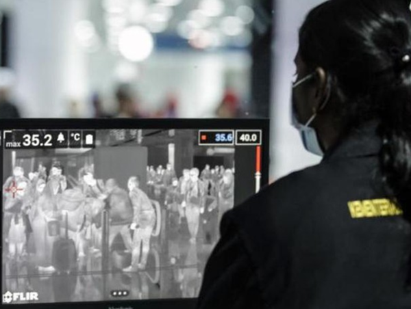 Nước đầu tiên thông qua lệnh trục xuất người ngoại quốc nhiễm corona