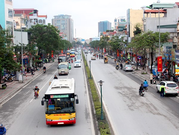 Hà Nội tiếp tục nghiên cứu tổ chức làn đường ưu tiên cho xe buýt
