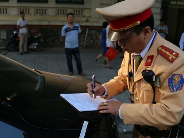 Đề xuất tăng mức phạt tối đa vi phạm hành chính về giao thông lên 75 triệu đồng