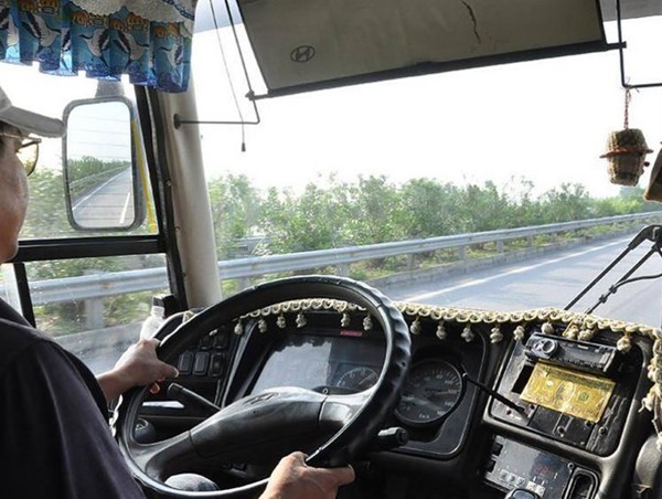 Lắp camera giám sát xe kinh doanh vận tải: Có lại “bình cũ, rượu mới”?