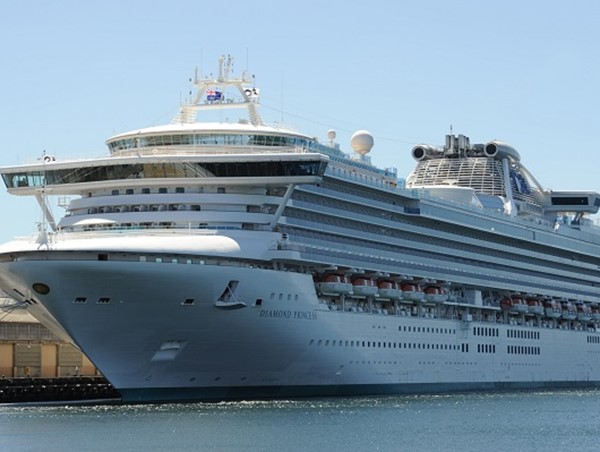 Xét nghiệm 20 người tiếp xúc với du khách trên tàu Diamond Princess đều âm tính