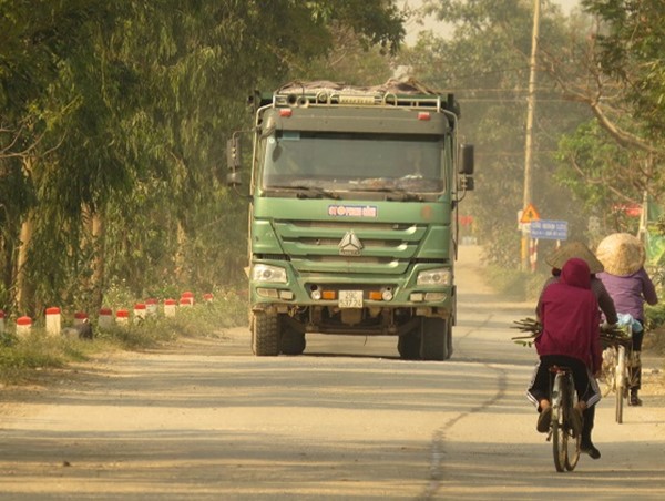 Bất an trên Tỉnh lộ 426