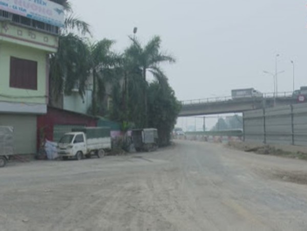Chậm trễ trong việc thi công đường gom dân sinh