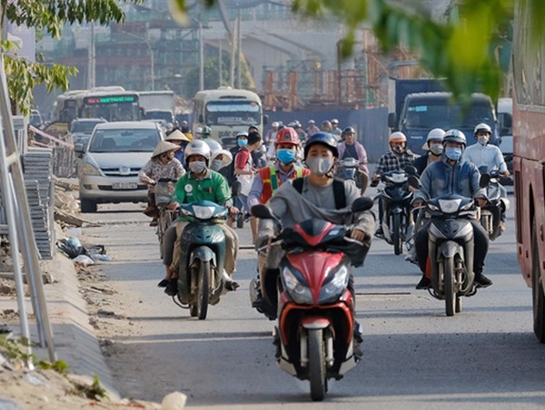 Chất lượng không khí Hà Nội vẫn chịu ảnh hưởng lớn từ các hoạt động giao thông