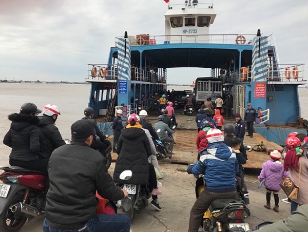 Miễn, giảm giá vé qua phà Gót - Cái Viềng cho người dân huyện Cát Hải