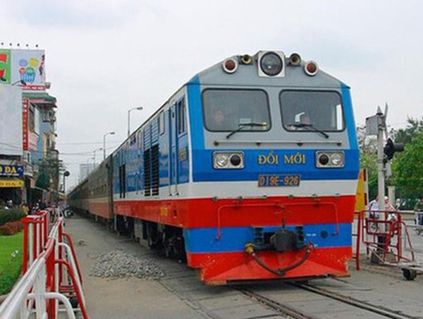 "Siêu ủy ban" nói về việc Tổng Công ty Đường sắt xin về lại bộ cũ