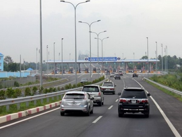 Kinh nghiệm để nhập làn cao tốc an toàn, các lái xe cần biết