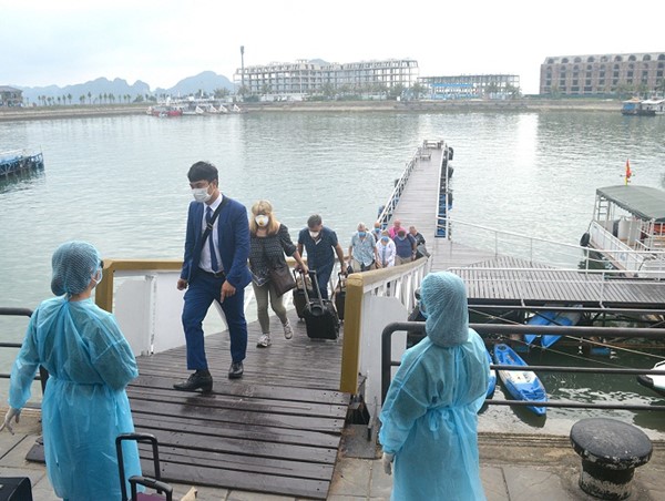 Chi tiết hành trình tại Quảng Ninh của 4 người nhiễm Covid-19 trên chuyến bay VN0054