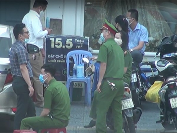 2 du khách Anh mắc Covid-19 đã đi đến đâu ở Đà Nẵng, Quảng Nam?