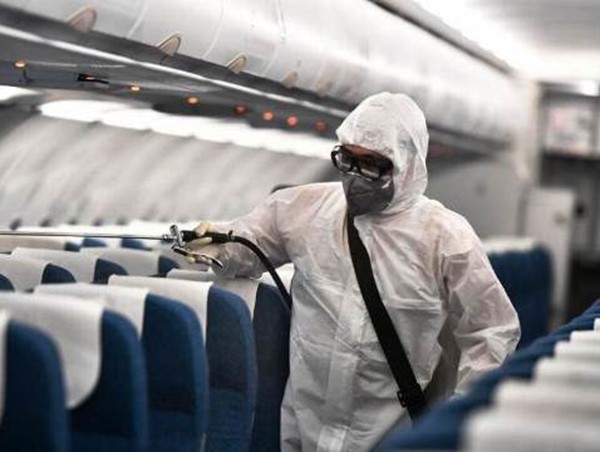 Vietnam Airlines chính thức lên tiếng về tiếp viên nhiễm Covid-19