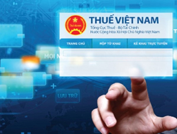 Hà Nội và TP Hồ Chí Minh thí điểm nộp lệ phí trước bạ điện tử đối với ô tô, xe máy 