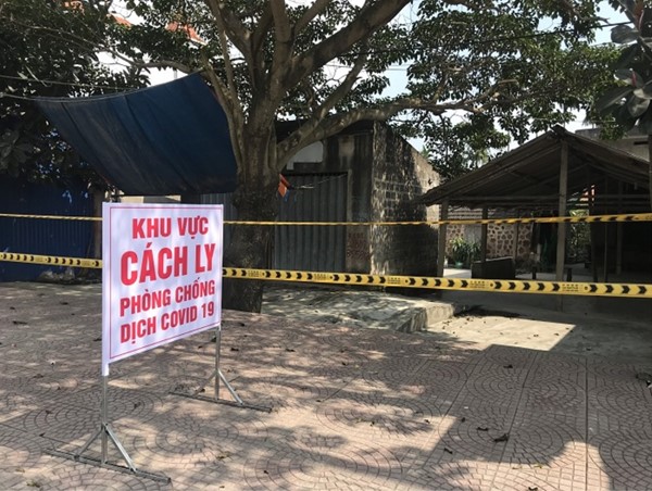 Công an Hải Phòng khuyến cáo hành khách trên chuyến bay có bệnh nhân biểu hiện mắc Covid-19