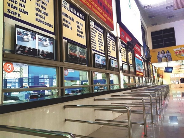 Các chuyến xe khách về Hà Nội hoạt động ra sao trong cao điểm phòng chống Covid-19?