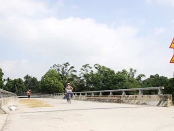 Huyện Thanh Oai: Phân luồng giao thông phục vụ thi công cầu Tri Lễ