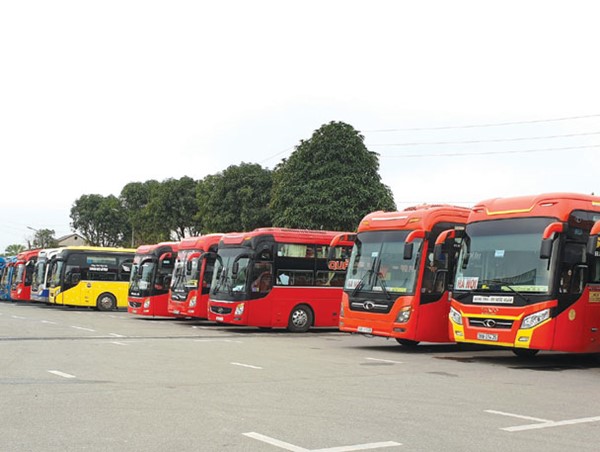 Nhiều địa phương vẫn tạm dừng xe khách liên tỉnh: Doanh nghiệp vận tải nói gì?