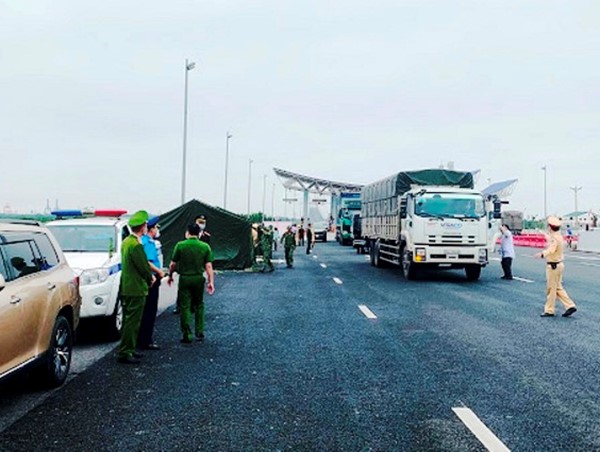 Quảng Ninh tiếp tục “nói không” với vận tải hành khách liên tỉnh